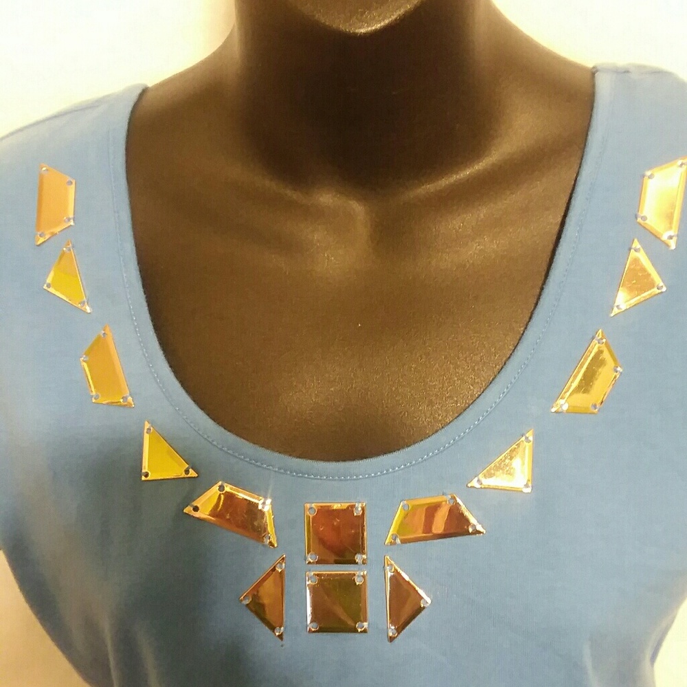 ❤️Light Blue Crop Top❤️ - Picture 3 of 3